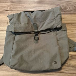 Lululemon backpack - sage green - EUC